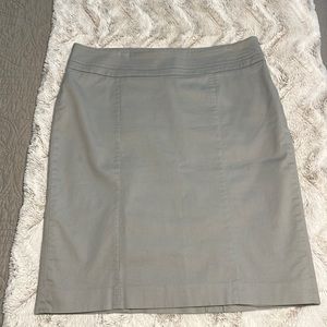 Loft gray pencil skirt 10